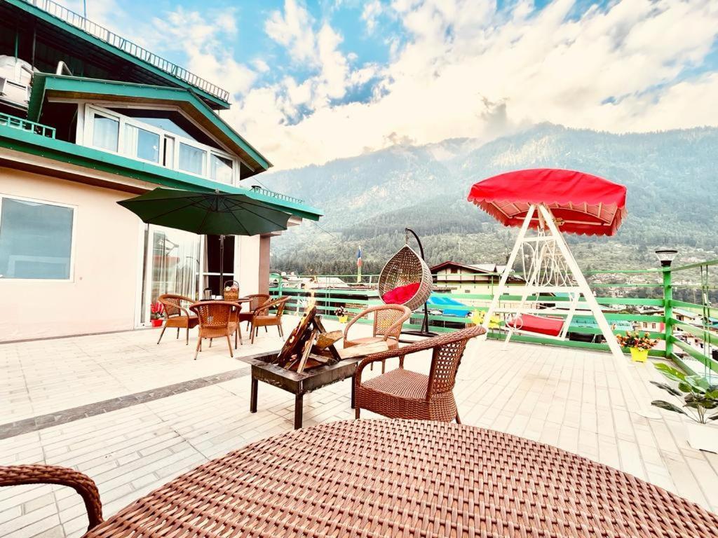 Tata Vista Resort Mall Road Manali - Centrally Heated & Air Cooled Manāli Exterior foto